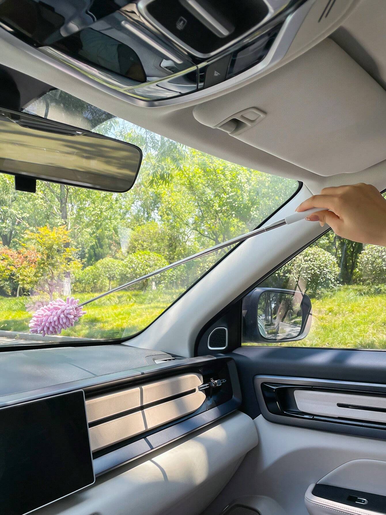 Expandable Anti-Static Duster  - Car Cleaning Brush review and price